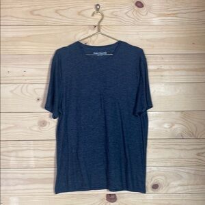 Outdoor‎ Voices athletic short sleeve top size Large